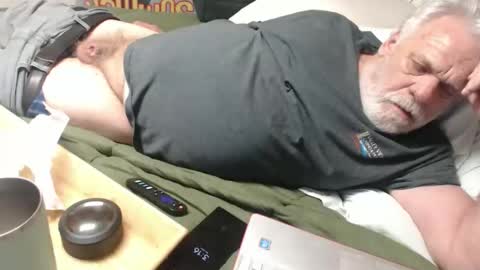 Snapshot of doouugcumming chatting on 06-09-26, 10:16 cummingdoouug online show from 06-09-26, 10:16