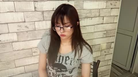 Snapshot of doretharuschak chatting on 04-28-26, 11:04 Aimi online show from 04-28-26, 11:04