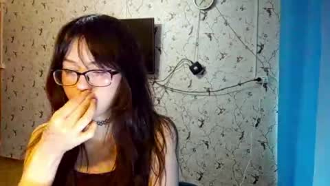 Snapshot of doretharuschak chatting on 05-28-26, 11:07 Aimi online show from 05-28-26, 11:07