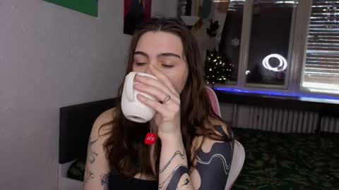 Alice online show from 12-18-25, 08:20