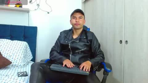 dorian_h online show from 07-18-26, 02:32