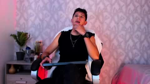 dorian_mystery online show from 12-05-24, 10:23