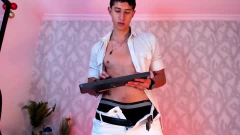 dorian_mystery online show from 12-14-24, 11:07