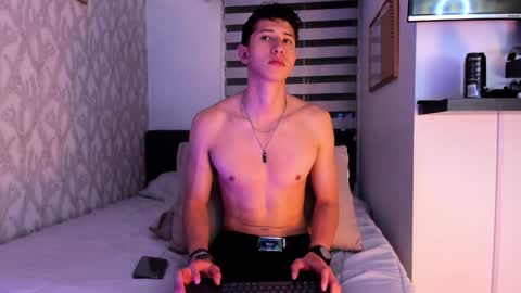 dorian_mystery online show from 02-08-25, 07:04