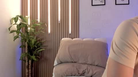 dorian_mystery online show from 02-03-26, 01:04