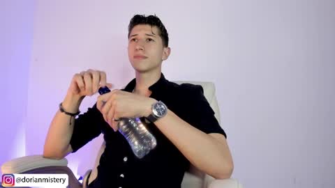 dorian_mystery online show from 04-14-26, 11:00