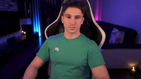 Dorian Reyes online show from 01-29-25, 09:28