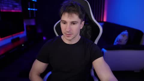 Dorian Reyes online show from 02-11-25, 12:59