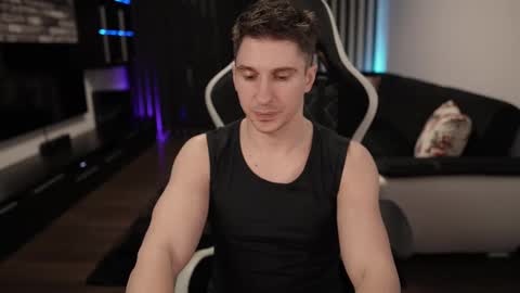 Dorian Reyes online show from 02-20-25, 04:28