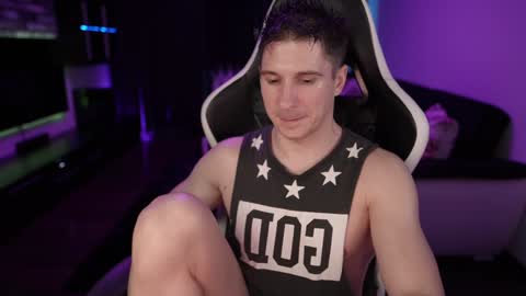 Dorian Reyes online show from 02-26-25, 01:21