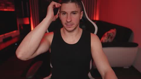 Dorian Reyes online show from 11-30-25, 09:52