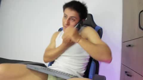 dorman_boy online show from 11-10-25, 02:10