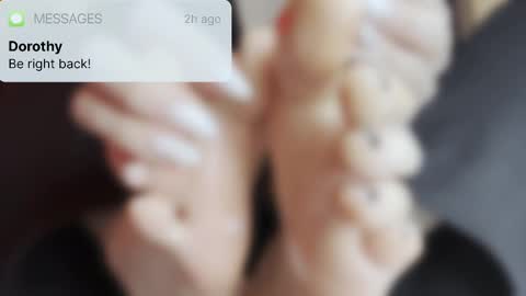 Snapshot of dorothygilbert chatting on 02-22-25, 05:24 Next stream November 24 online show from 02-22-25, 05:24