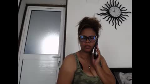 Snapshot of dorothyinsky chatting on 01-11-25, 07:06 DorothyInsky online show from 01-11-25, 07:06