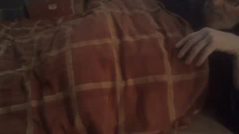 Hello  welcome to Slutsville  I am the Naked Chef  really  but you may call me Peter online show from 02-12-25, 11:51