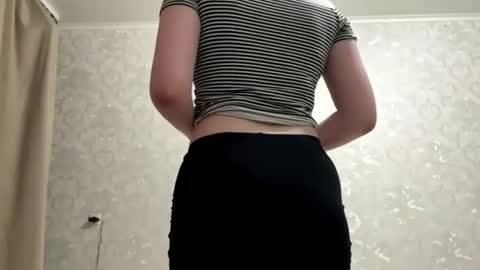 Anee online show from 07-19-26, 06:44
