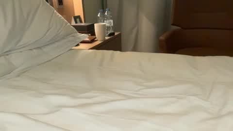 Snapshot of dotx90_fun chatting on 02-15-25, 06:55 Funlover online show from 02-15-25, 06:55