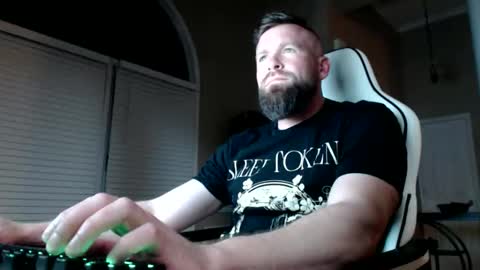 Snapshot of doubleatalexander chatting on 06-08-26, 01:50 Thomas the Tank online show from 06-08-26, 01:50