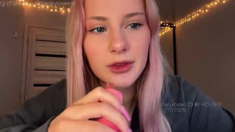 Lana  Eva  dont forget to give us a thumb up online show from 11-12-25, 04:35