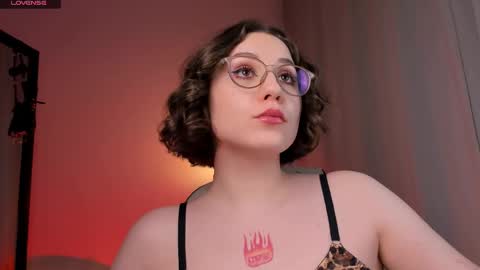 Eva ana Liza online show from 02-24-25, 03:44