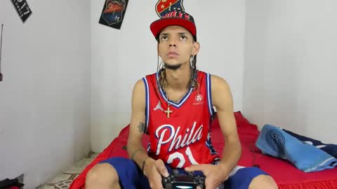 Snapshot of douglas_gallegos chatting on 02-08-25, 11:02 douglas_gallegos online show from 02-08-25, 11:02