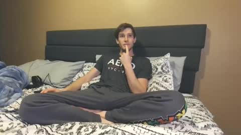 Snapshot of downforthemoney chatting on 12-13-24, 09:13 downforthemoney online show from 12-13-24, 09:13