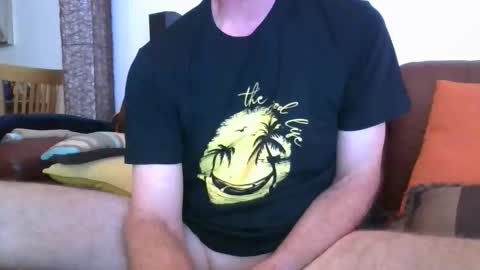 Snapshot of downundercock22 chatting on 10-18-25, 03:24 downundercock22 online show from 10-18-25, 03:24