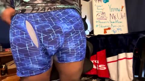 MrPirated online show from 02-15-25, 07:28