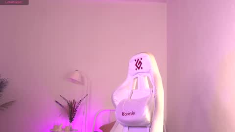 Lisbeth Salander online show from 10-14-25, 05:30