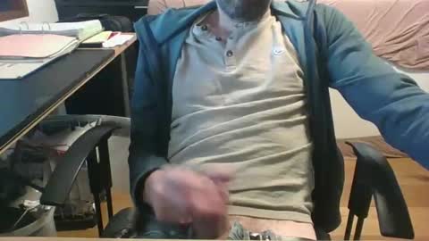 dragonflyy83 online show from 02-05-26, 12:43