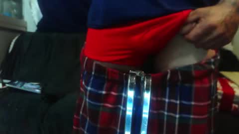 Snapshot of dragonoid96 chatting on 03-10-26, 03:55 lovemachine online show from 03-10-26, 03:55