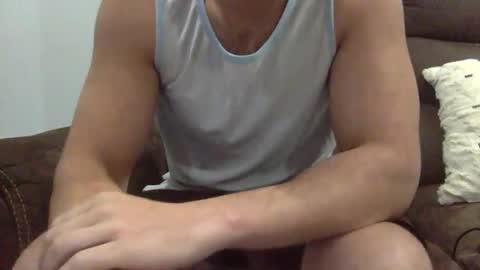 Snapshot of dragonscim980 chatting on 12-14-25, 05:24 dragonscim980 online show from 12-14-25, 05:24