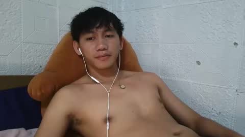 Snapshot of drain_me29 chatting on 10-26-25, 02:17 drain_me29 online show from 10-26-25, 02:17