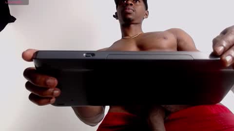 Drake 23 online show from 10-10-25, 06:34