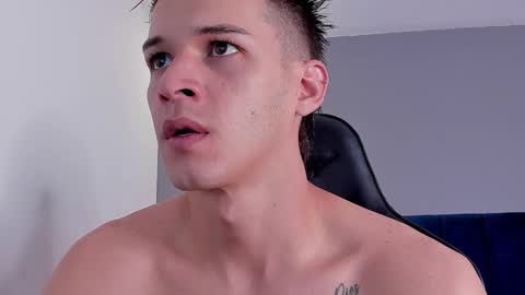 drake_carter1 online show from 10-15-25, 12:22