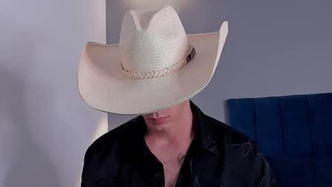 drake_carter1 online show from 10-17-25, 01:42