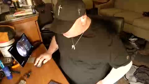 Snapshot of drake_r_darkrose chatting on 05-21-26, 09:38 Drake D Vamp aka Drake DarkRose online show from 05-21-26, 09:38