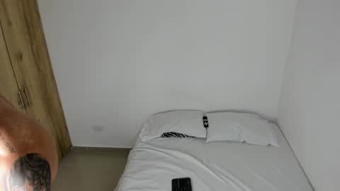 Drake Smith online show from 11-19-25, 01:27