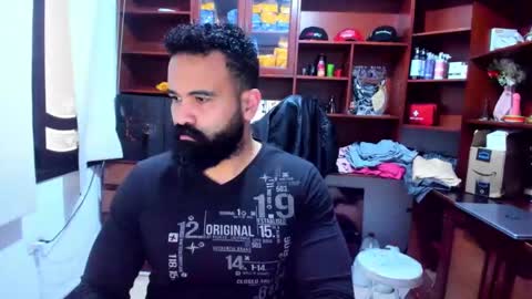 Snapshot of drako_argenti_ chatting on 01-17-25, 03:22 Drako online show from 01-17-25, 03:22