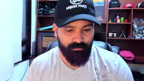 Snapshot of drako_argenti_ chatting on 01-31-25, 12:29 Drako online show from 01-31-25, 12:29