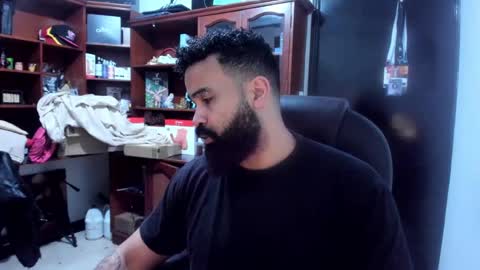 Snapshot of drako_argenti_ chatting on 03-09-25, 03:22 Drako online show from 03-09-25, 03:22