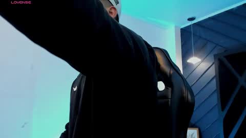 Draven online show from 11-29-25, 11:35