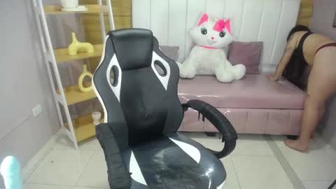 Draviana  online show from 10-05-25, 03:05