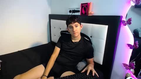 -- nicolle and jhon -- online show from 10-09-25, 10:57