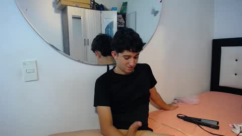 -- nicolle and jhon -- online show from 11-22-25, 06:56