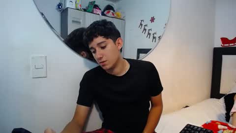 -- nicolle and jhon -- online show from 01-08-26, 05:10