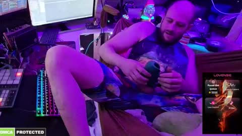 Snapshot of drawingcock chatting on 10-05-25, 11:24 drawingcock online show from 10-05-25, 11:24