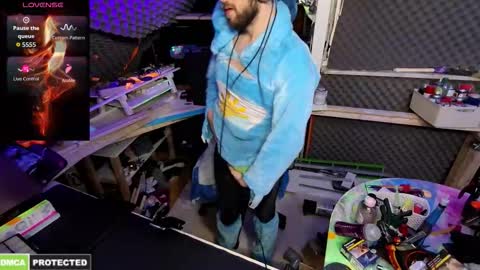 Snapshot of drawingcock chatting on 11-28-25, 01:19 drawingcock online show from 11-28-25, 01:19