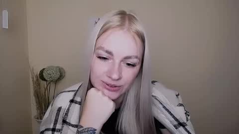Snapshot of dream_dolly_ chatting on 09-21-25, 10:17 dream_dolly_ online show from 09-21-25, 10:17