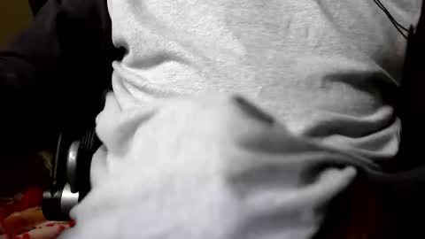 dream_man_ online show from 04-14-26, 04:07